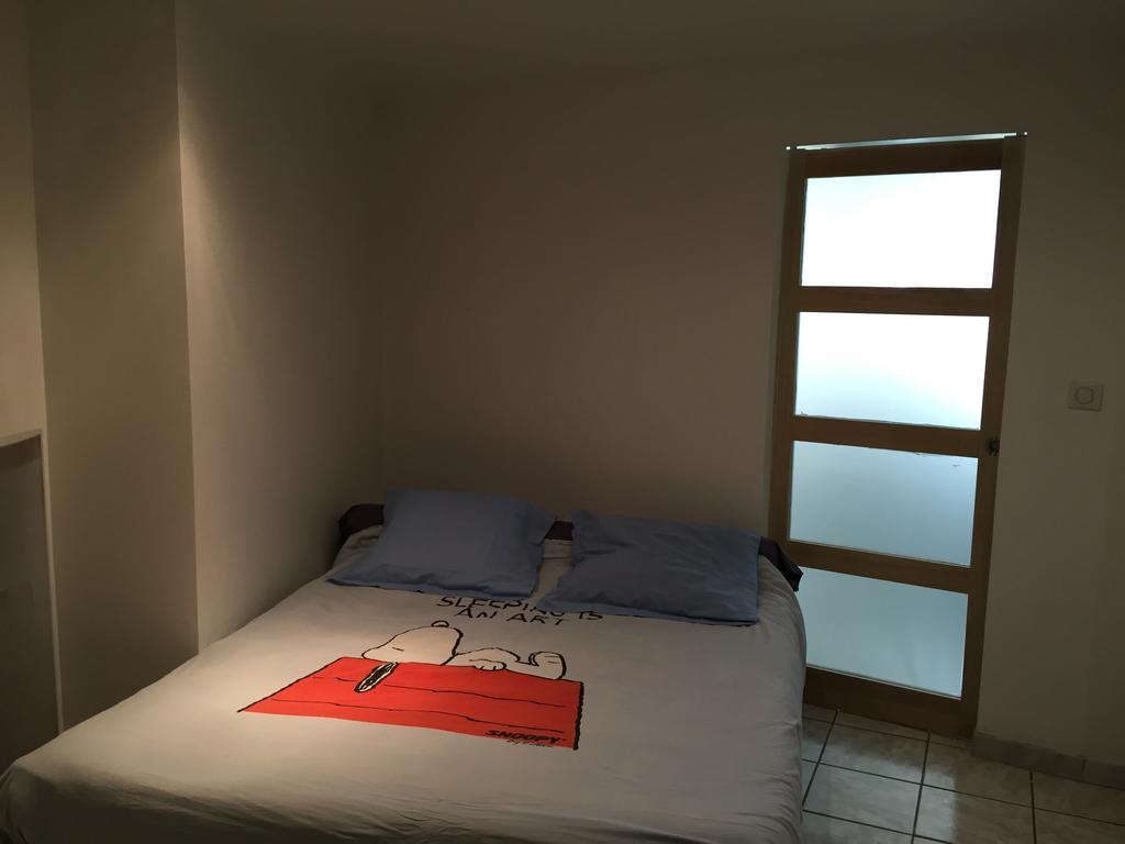 Appartement La Force La Garde Adhemar Room photo